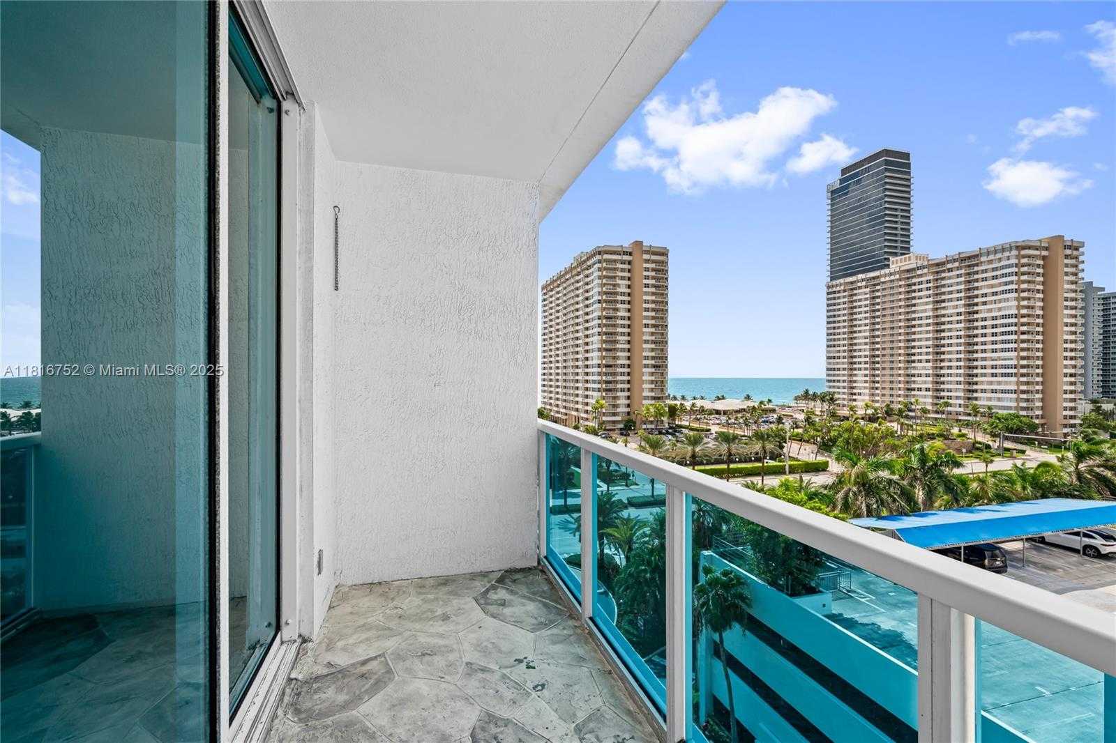Small Image of 1945 SOUTH OCEAN DR #704, Hallandale Beach Number 29