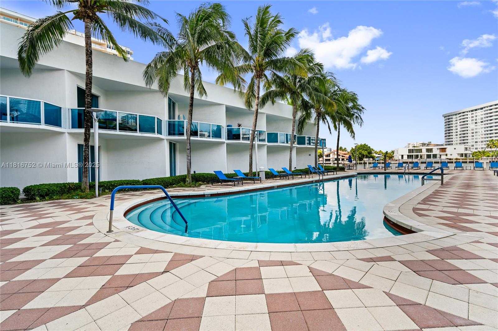 Small Image of 1945 SOUTH OCEAN DR #704, Hallandale Beach Number 34