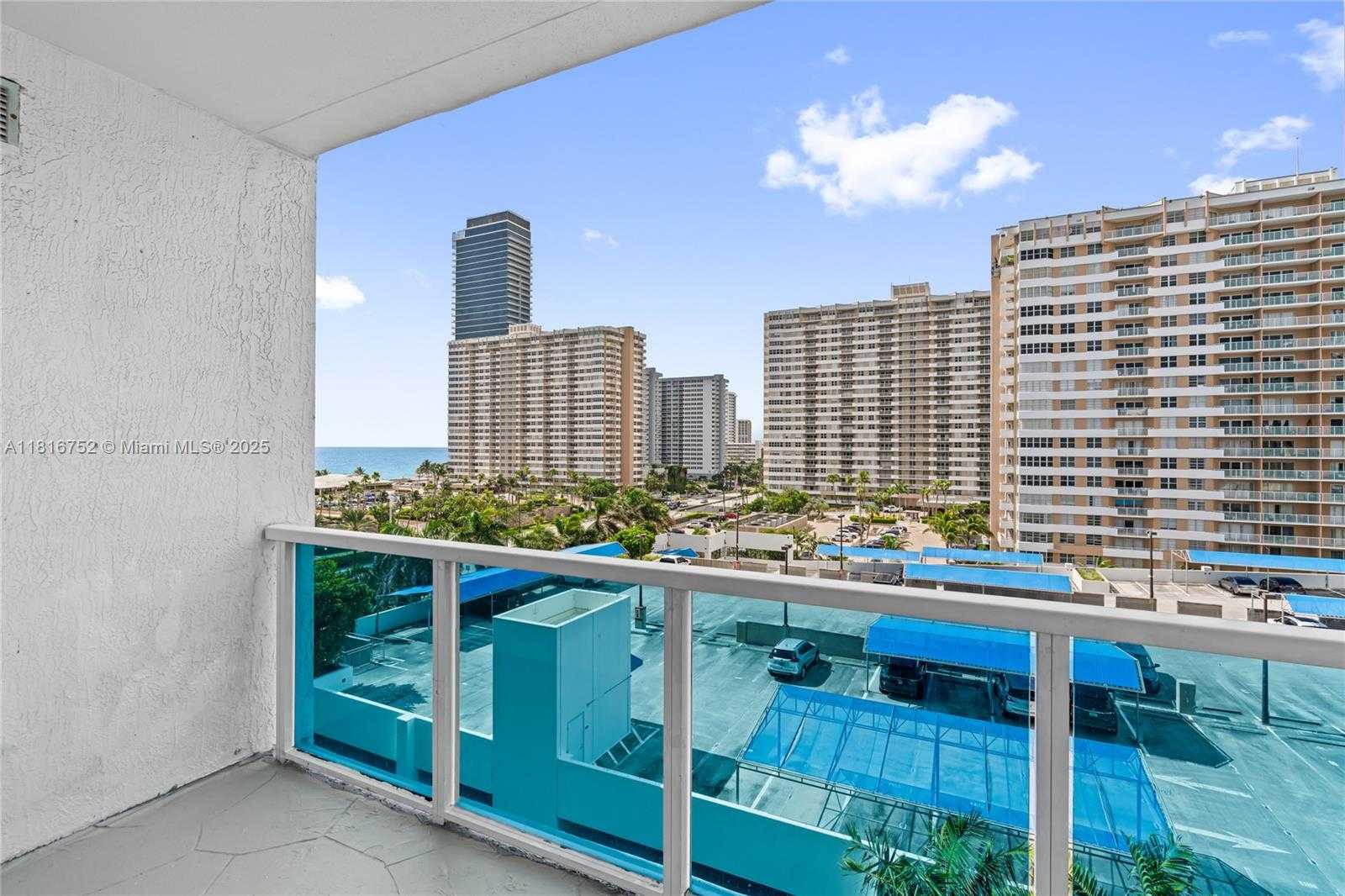 Small Image of 1945 SOUTH OCEAN DR #704, Hallandale Beach Number 39