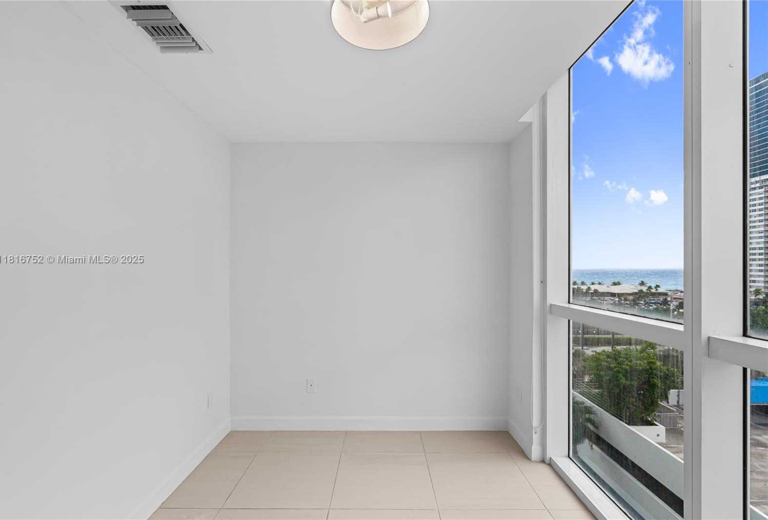 Small Image of 1945 SOUTH OCEAN DR #704, Hallandale Beach Number 51