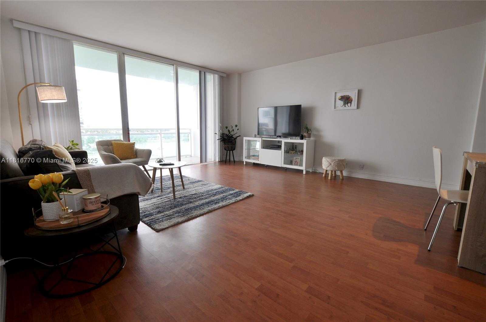 Small Image of 3301 NORTH EAST 5TH AVE #713, Miami Number 4