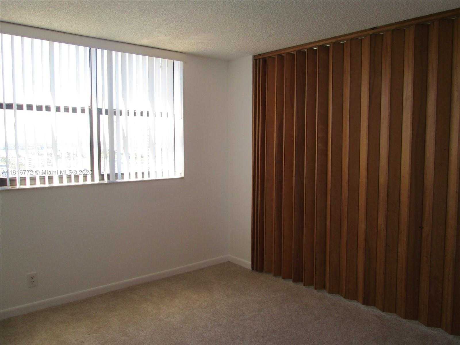 Small Image of 290 174TH ST #1704, Sunny Isles Beach Number 14