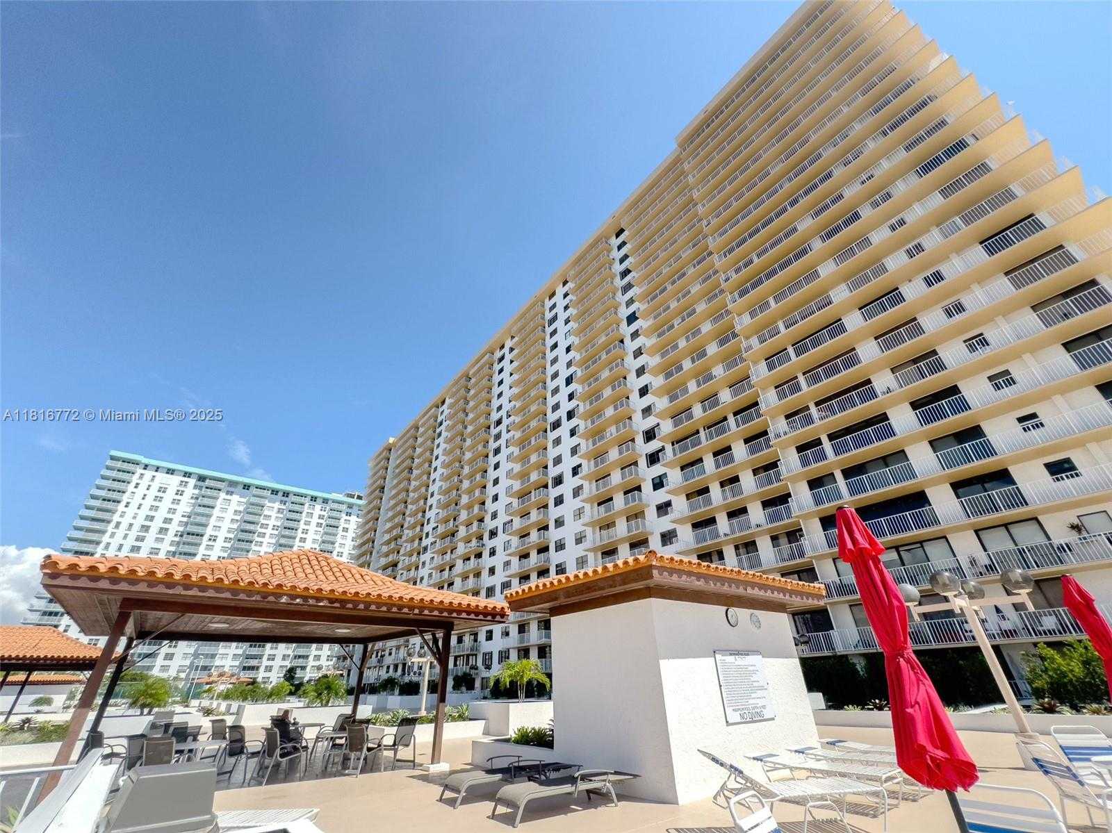 Small Image of 290 174TH ST #1704, Sunny Isles Beach Number 19