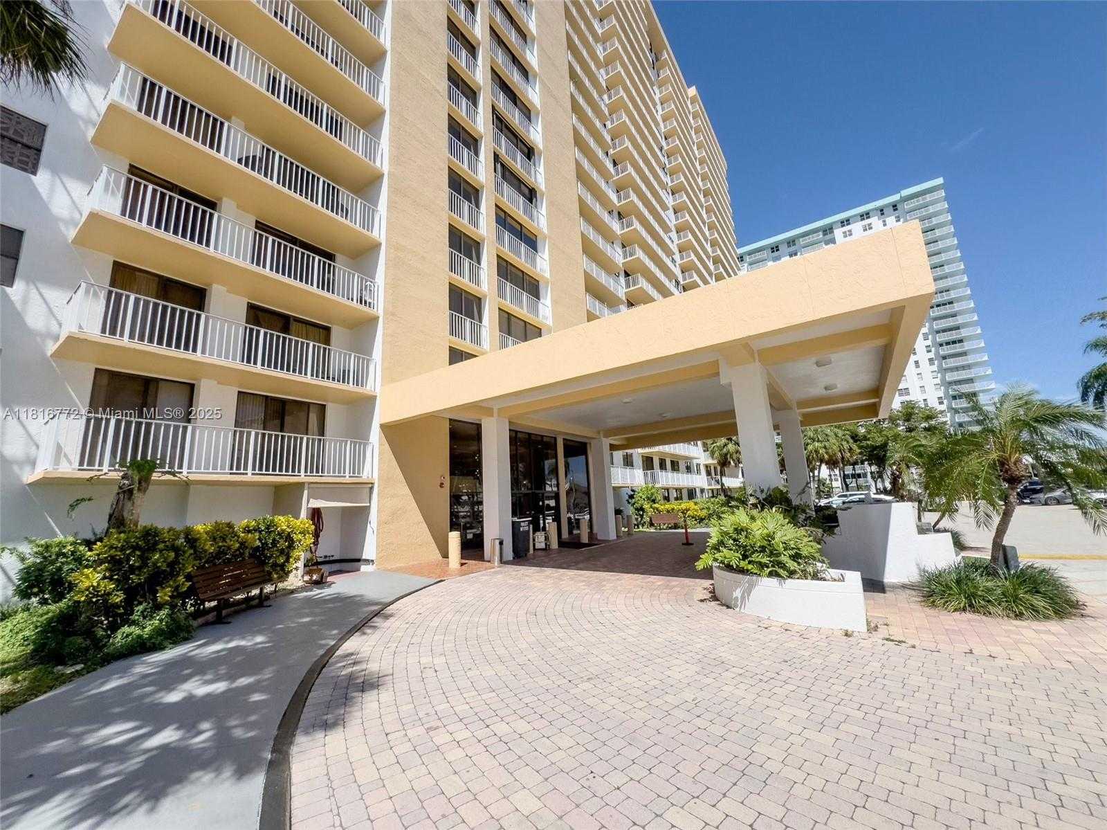 Small Image of 290 174TH ST #1704, Sunny Isles Beach Number 25