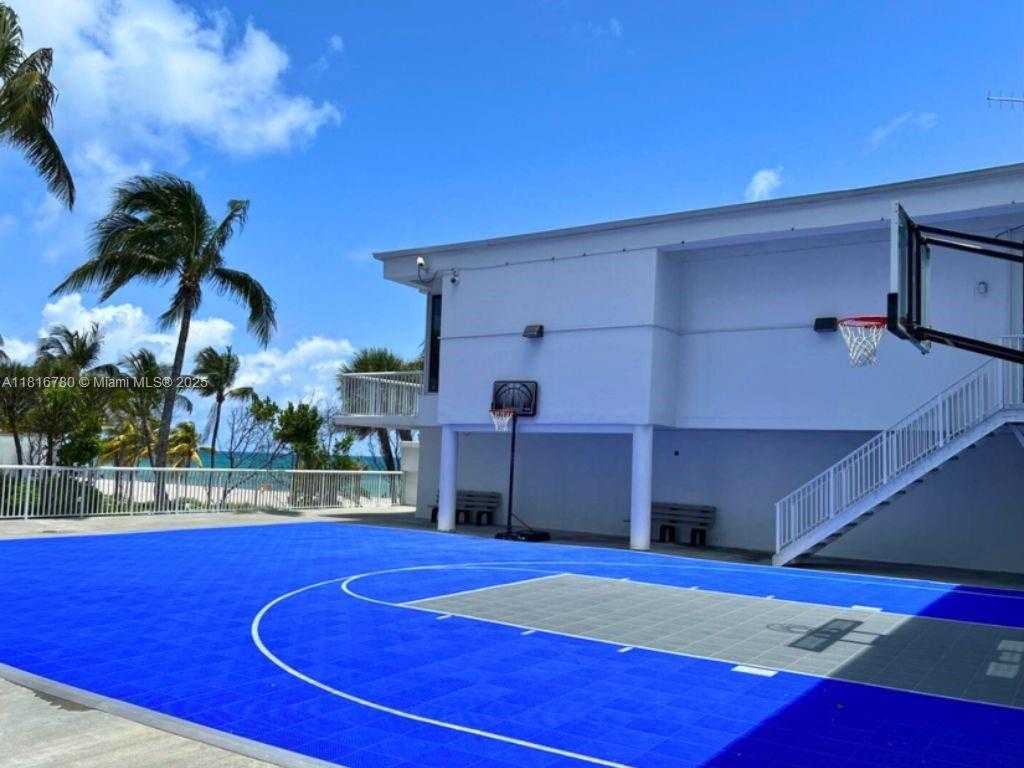 Small Image of 5401 COLLINS AVE #1226, Miami Beach Number 15