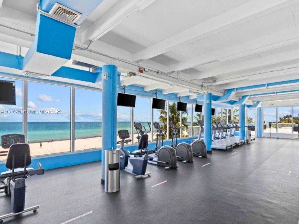 Small Image of 5401 COLLINS AVE #1226, Miami Beach Number 17