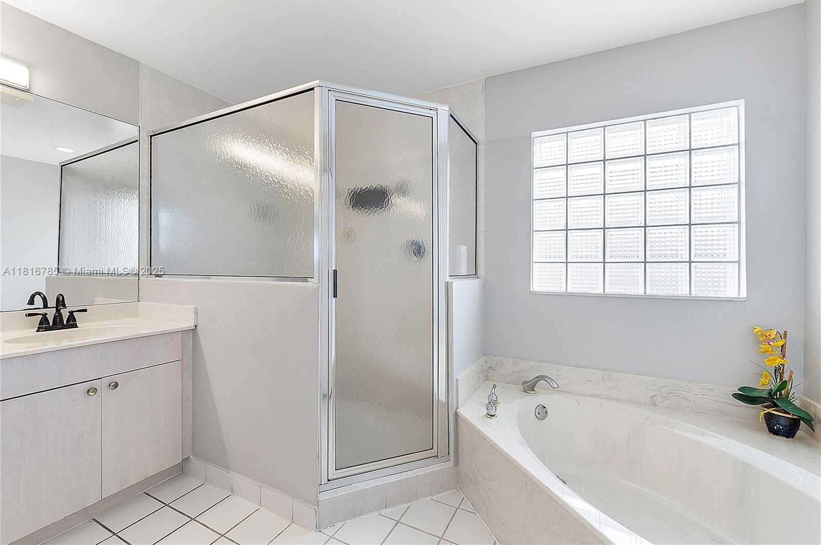 Small Image of 1008 NORTH WEST 116TH AVE, Coral Springs Number 13
