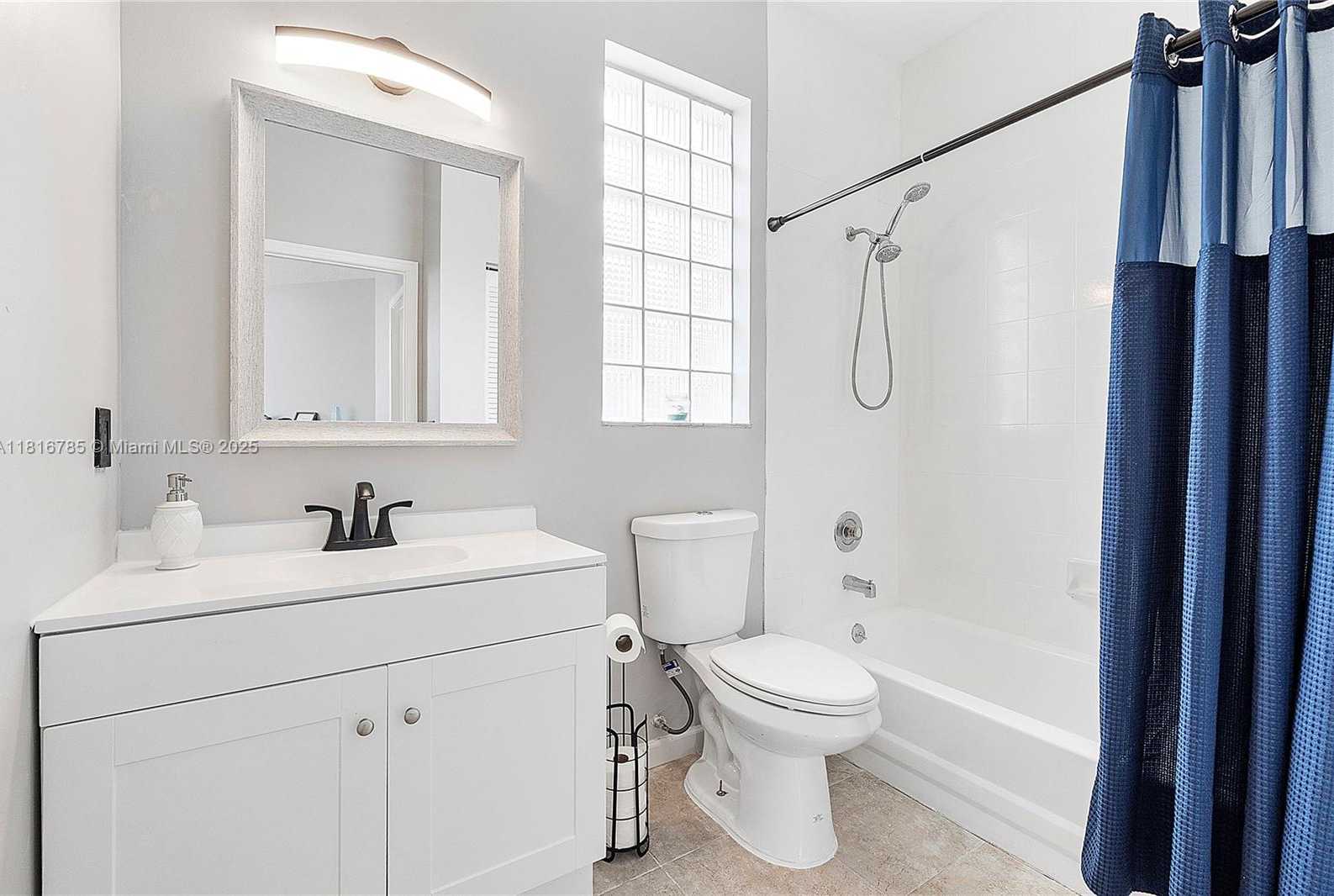 Small Image of 1008 NORTH WEST 116TH AVE, Coral Springs Number 17