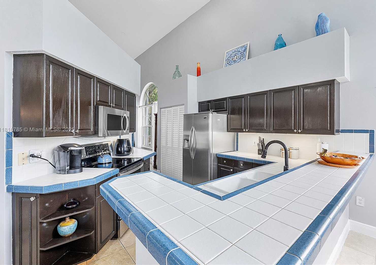 Small Image of 1008 NORTH WEST 116TH AVE, Coral Springs Number 27