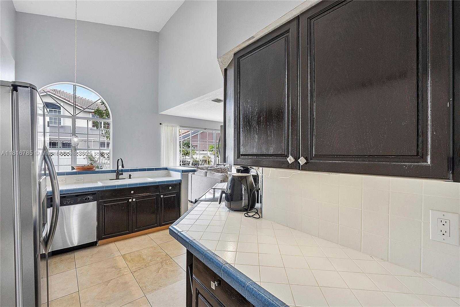 Small Image of 1008 NORTH WEST 116TH AVE, Coral Springs Number 28