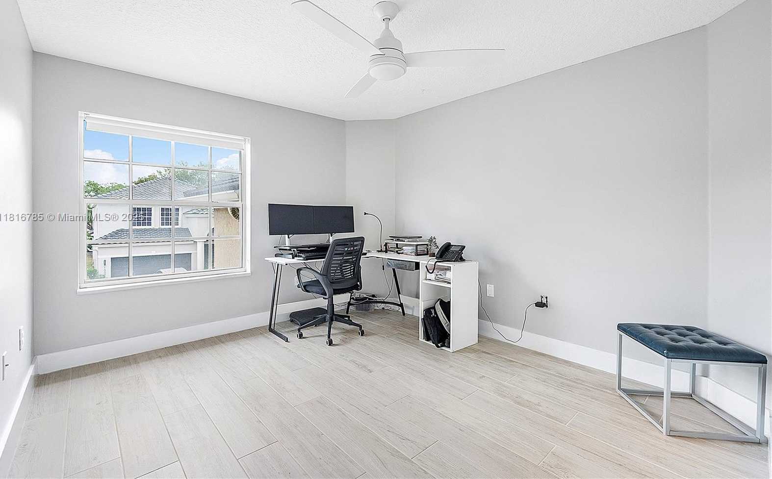 Small Image of 1008 NORTH WEST 116TH AVE, Coral Springs Number 34