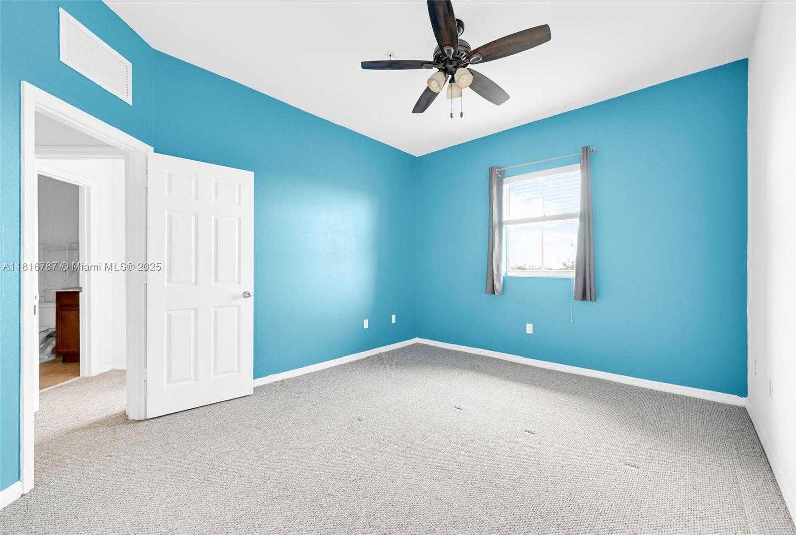 Small Image of 10870 NORTH WEST 88TH TER #202, Doral Number 21