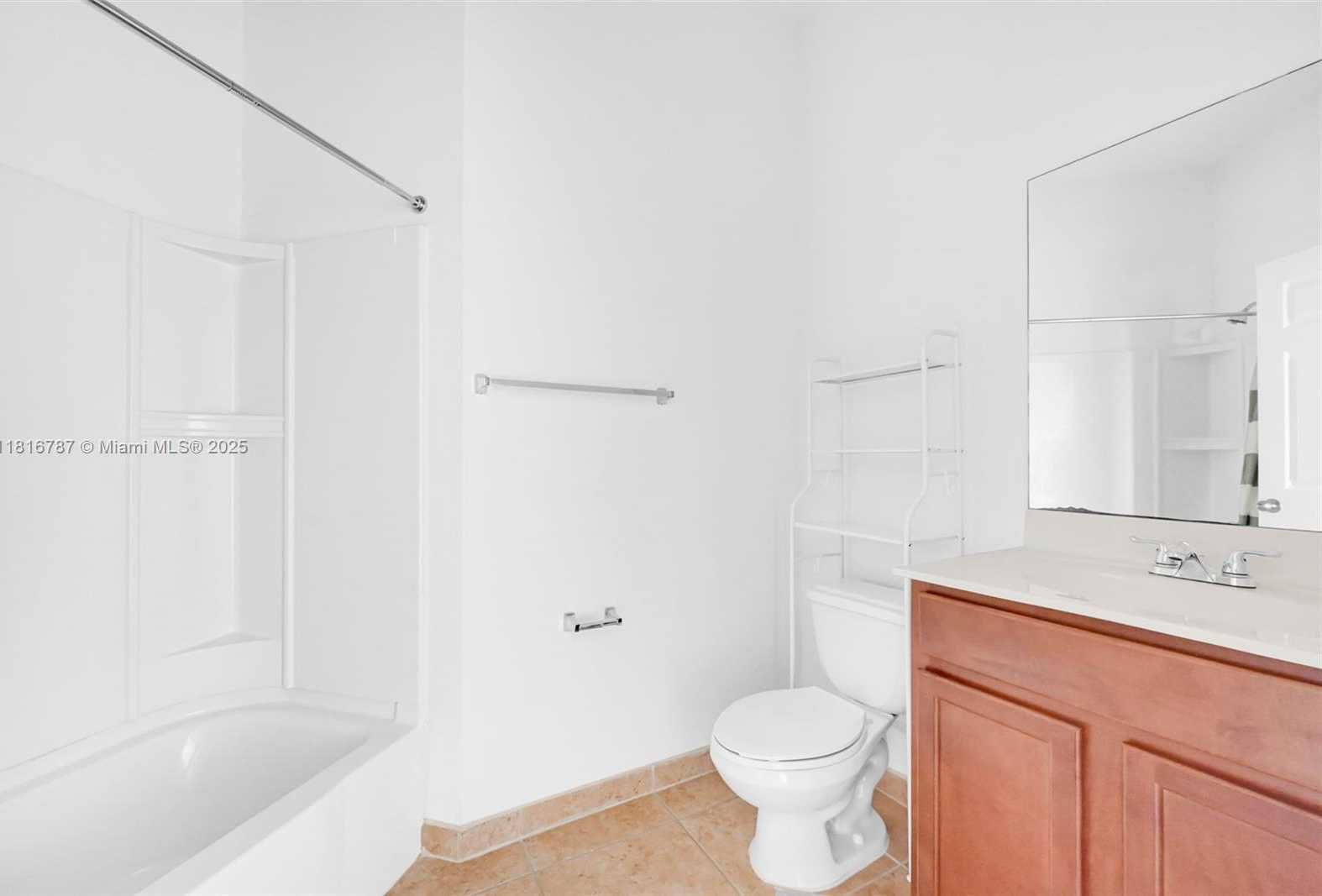 Small Image of 10870 NORTH WEST 88TH TER #202, Doral Number 29
