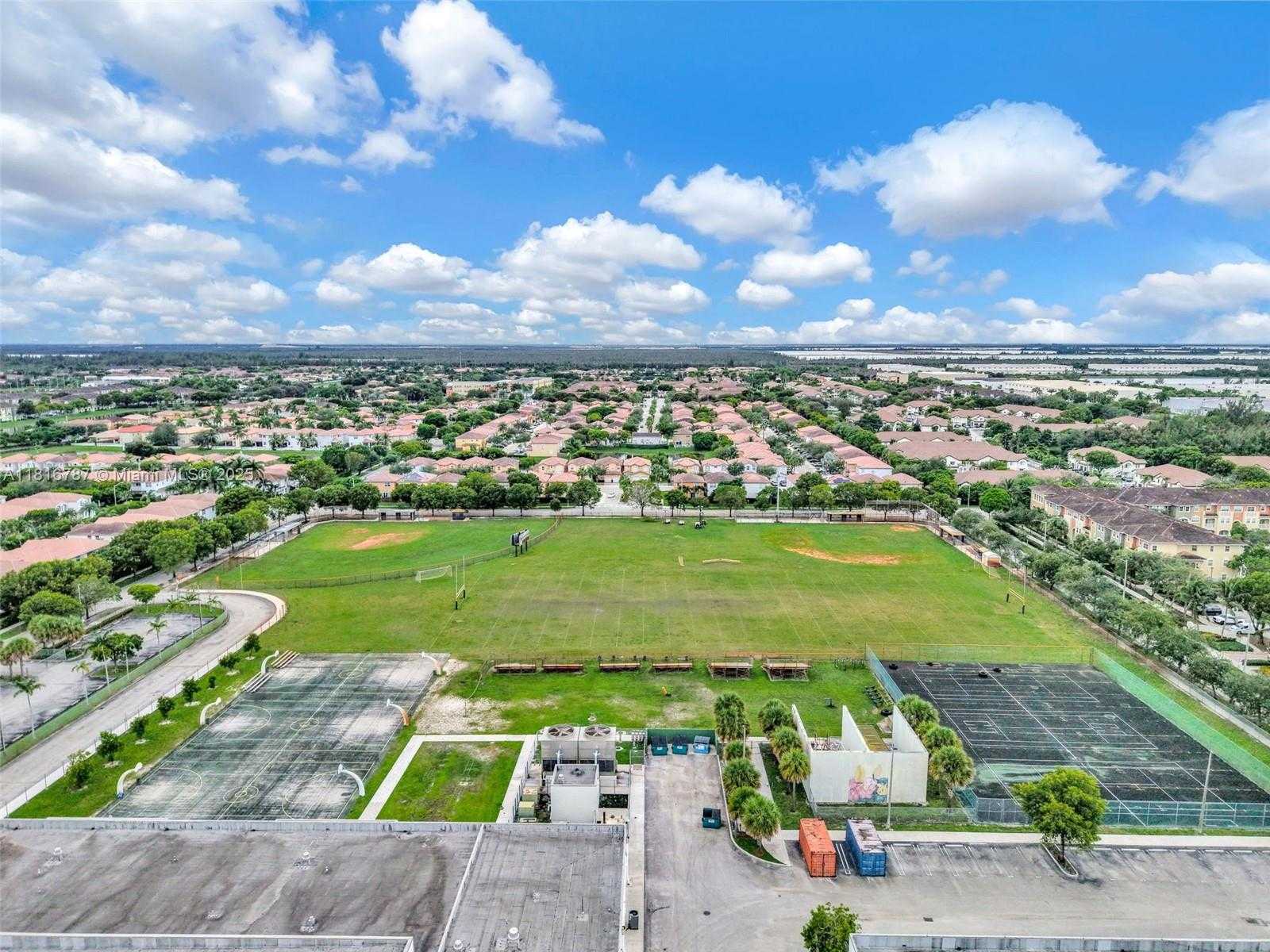 Small Image of 10870 NORTH WEST 88TH TER #202, Doral Number 43