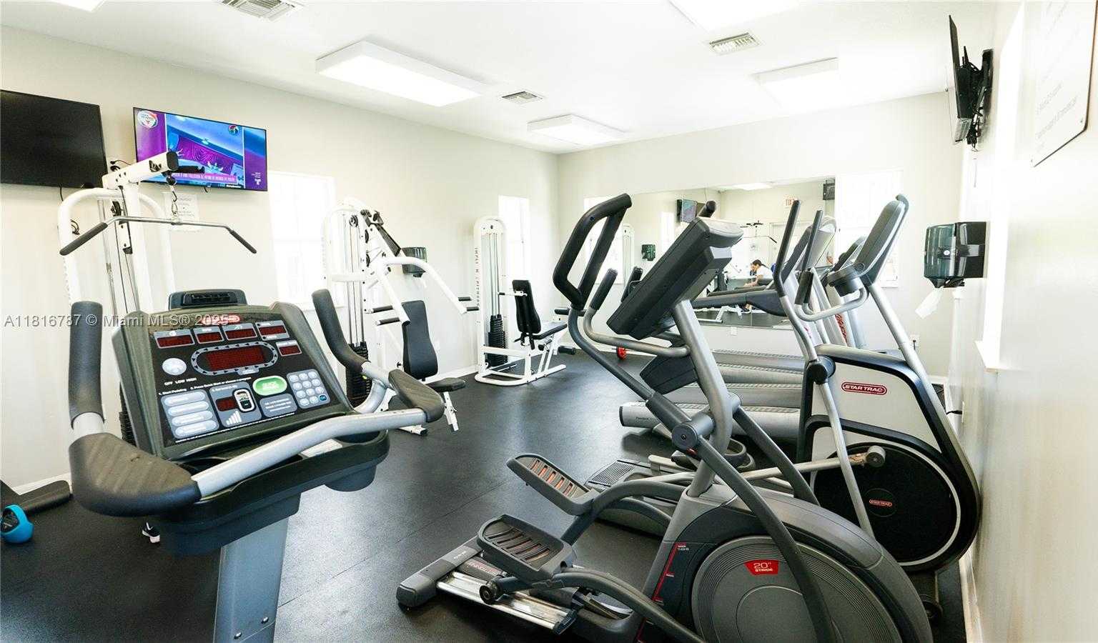 Small Image of 10870 NORTH WEST 88TH TER #202, Doral Number 9