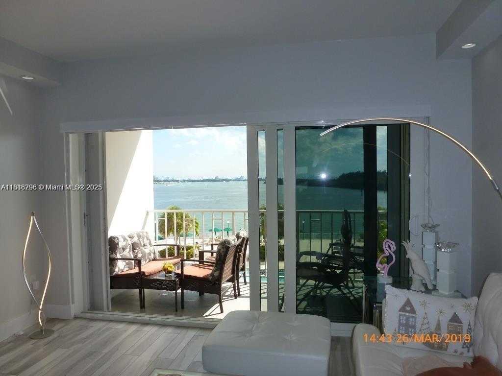 Small Image of 300 BAYVIEW DR #302, Sunny Isles Beach Number 9