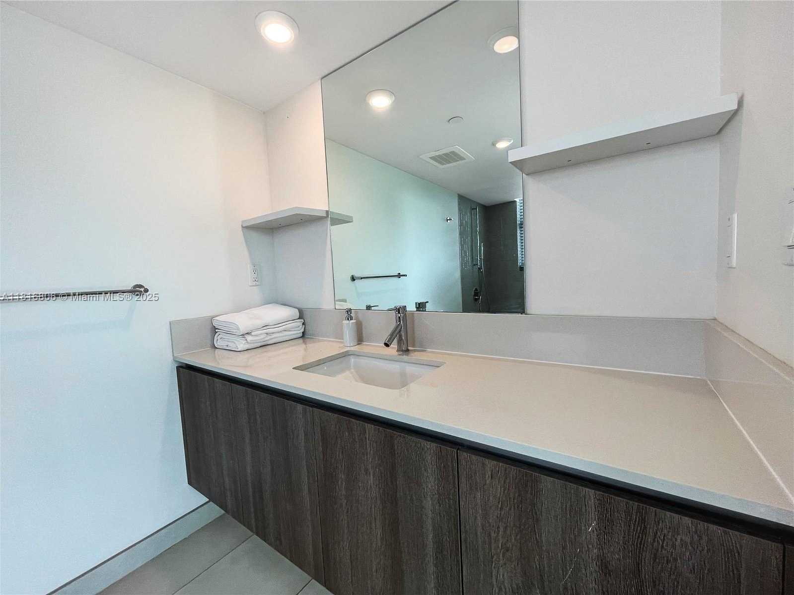 Small Image of 1025 92ND ST #601, Bay Harbor Islands Number 15
