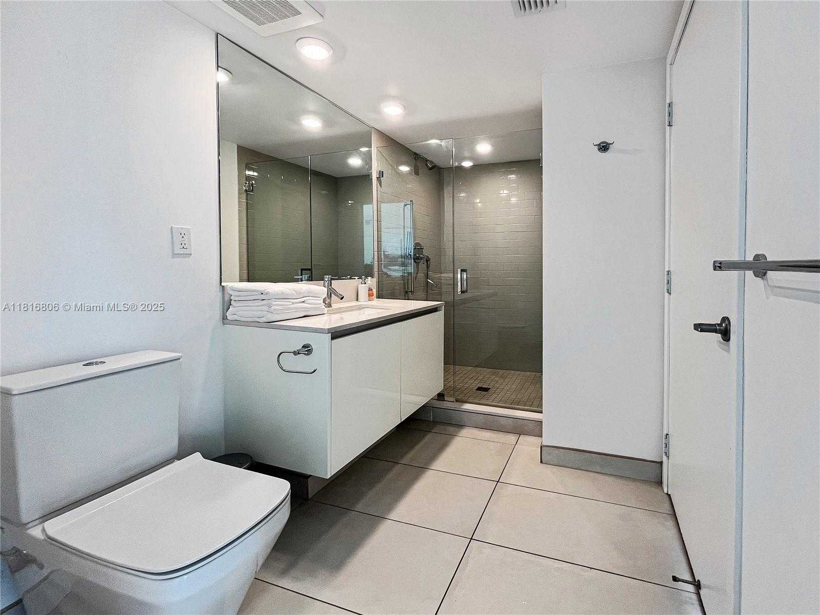 Small Image of 1025 92ND ST #601, Bay Harbor Islands Number 18