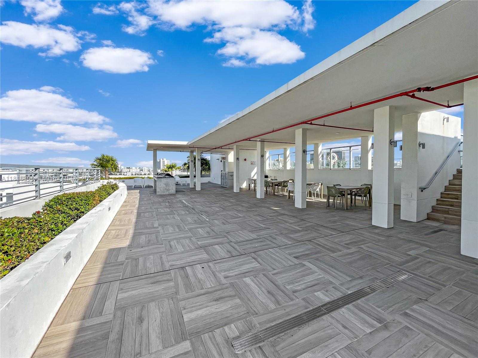 Small Image of 1025 92ND ST #601, Bay Harbor Islands Number 21