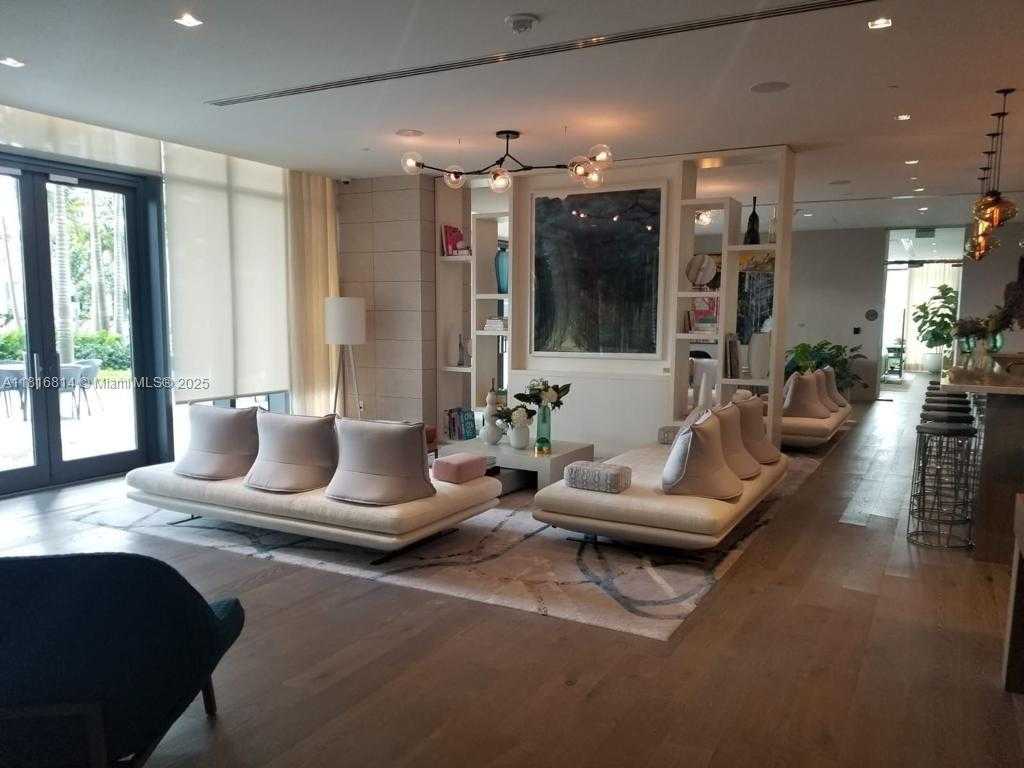 Small Image of 650 NORTH EAST 32ND ST #2005, Miami Number 24
