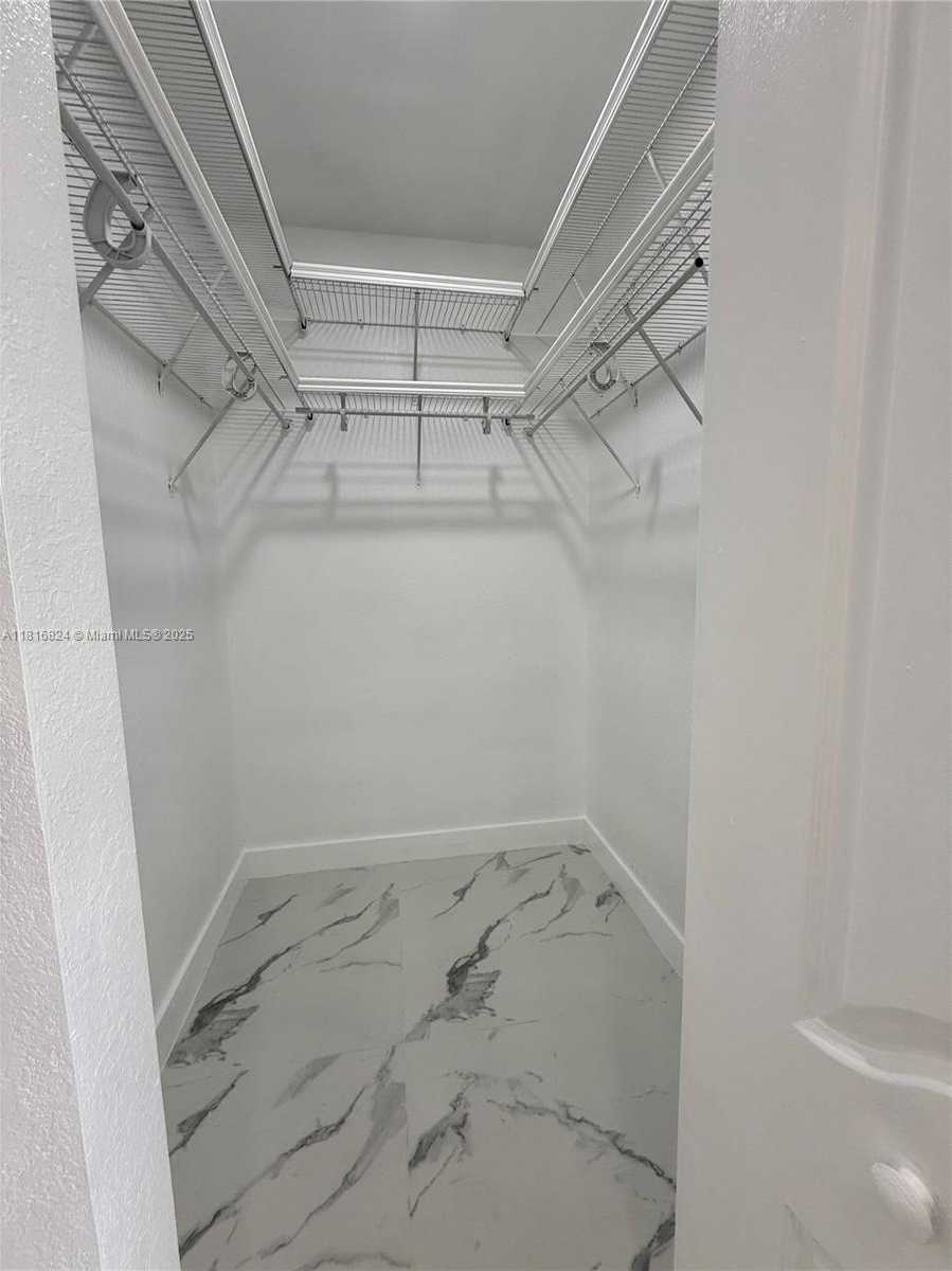 Small Image of 1407 SOUTH EAST 6TH ST #1, Homestead Number 20