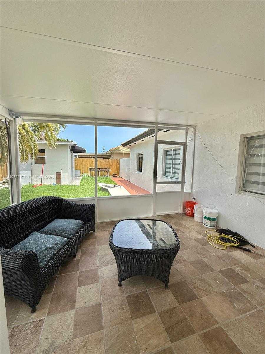 Small Image of 1407 SOUTH EAST 6TH ST #1, Homestead Number 25