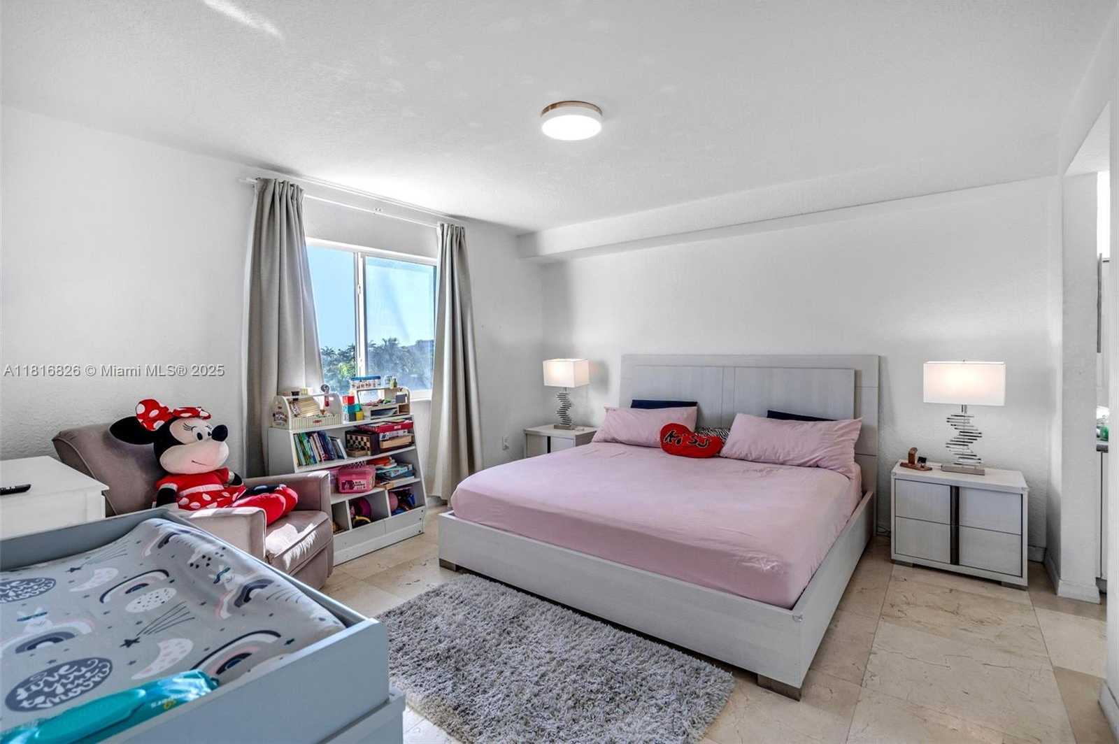 Small Image of 816 NORTH WEST 11TH ST #607, Miami Number 10