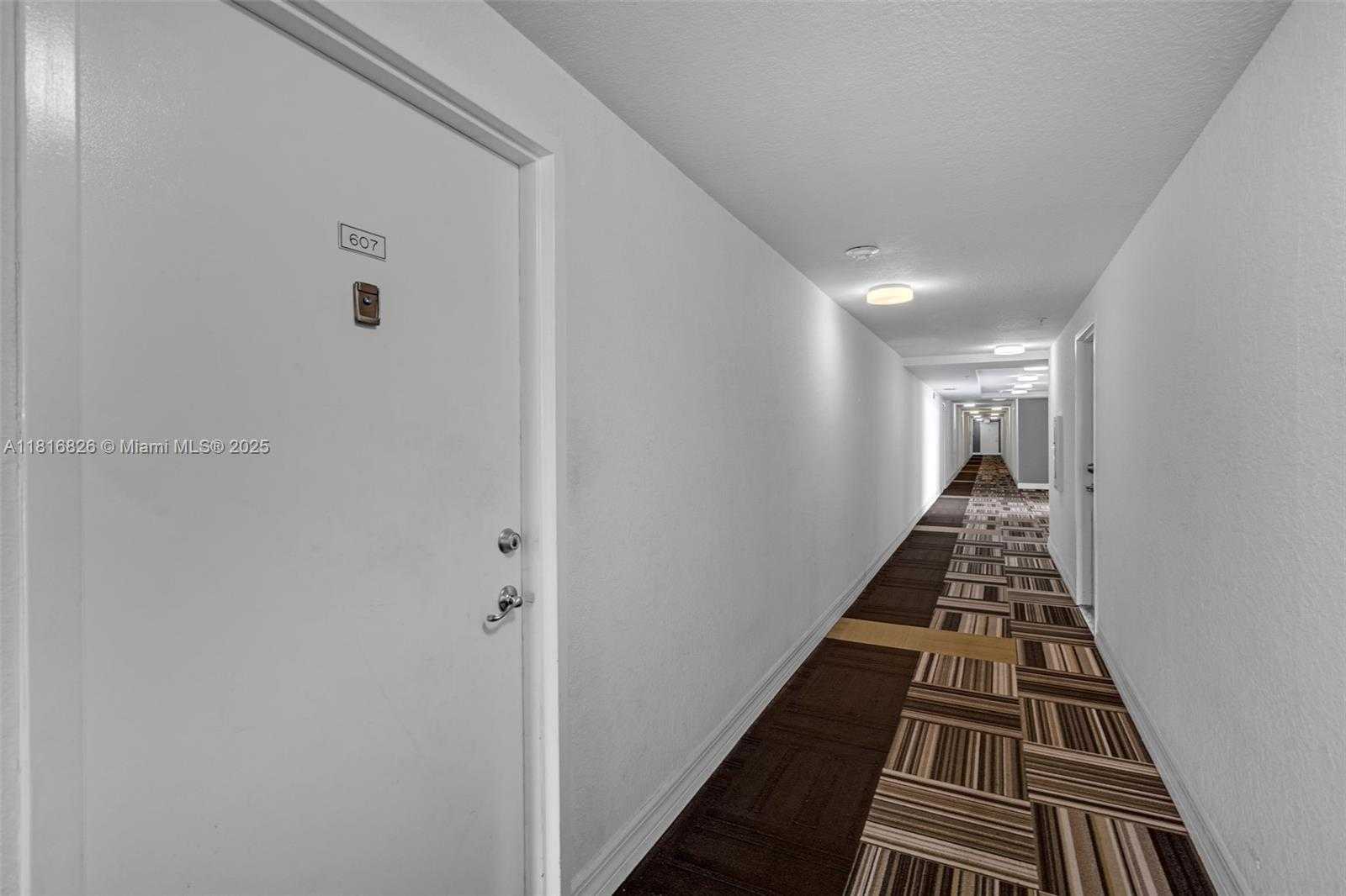 Small Image of 816 NORTH WEST 11TH ST #607, Miami Number 18