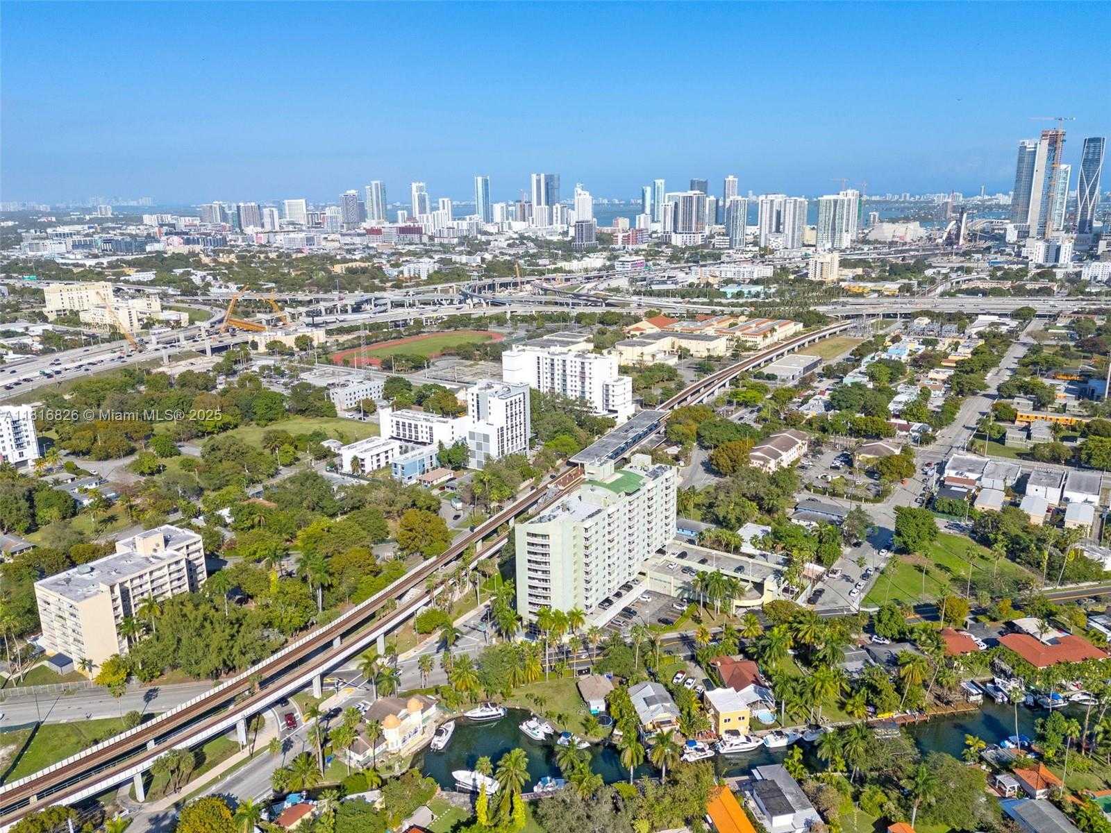 Small Image of 816 NORTH WEST 11TH ST #607, Miami Number 21