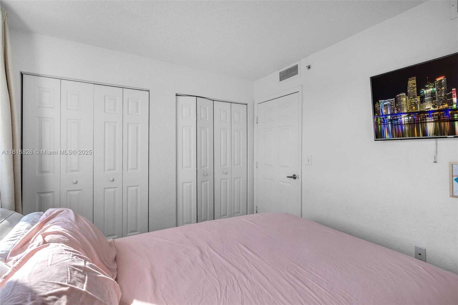 Small Image of 816 NORTH WEST 11TH ST #607, Miami Number 38