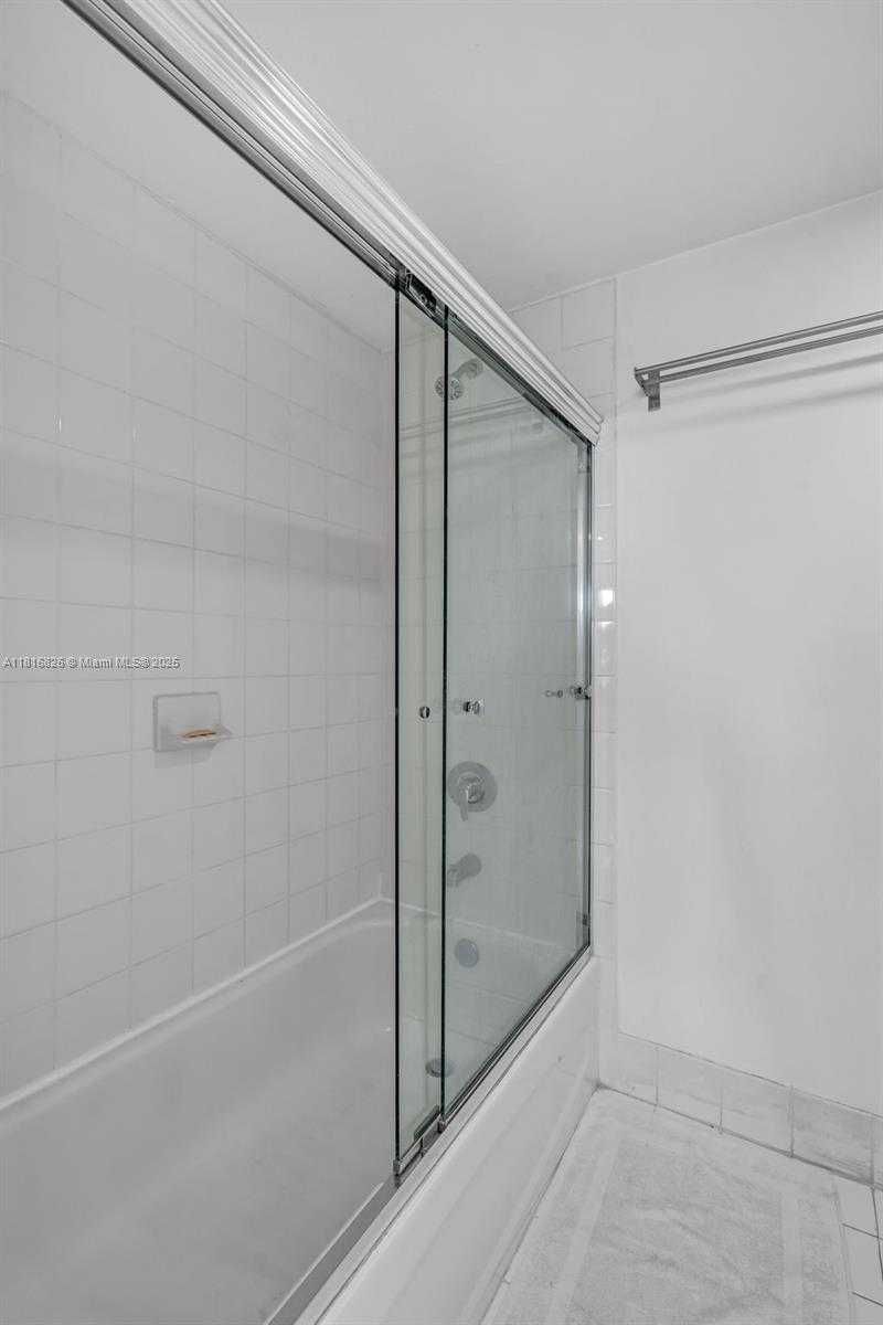 Small Image of 816 NORTH WEST 11TH ST #607, Miami Number 5