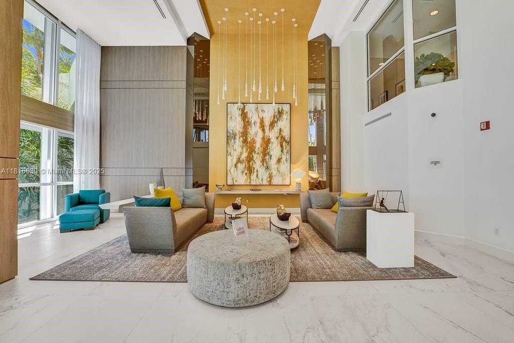 Small Image of 21055 YACHT CLUB DR #502, Aventura Number 30