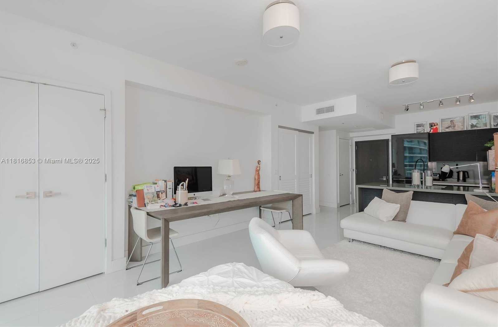 Small Image of 1080 BRICKELL AVE #3405, Miami Number 13