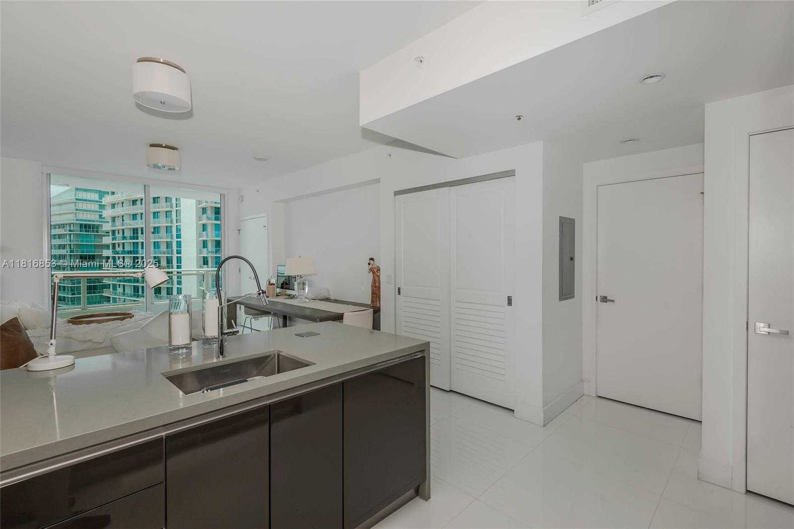 Small Image of 1080 BRICKELL AVE #3405, Miami Number 20