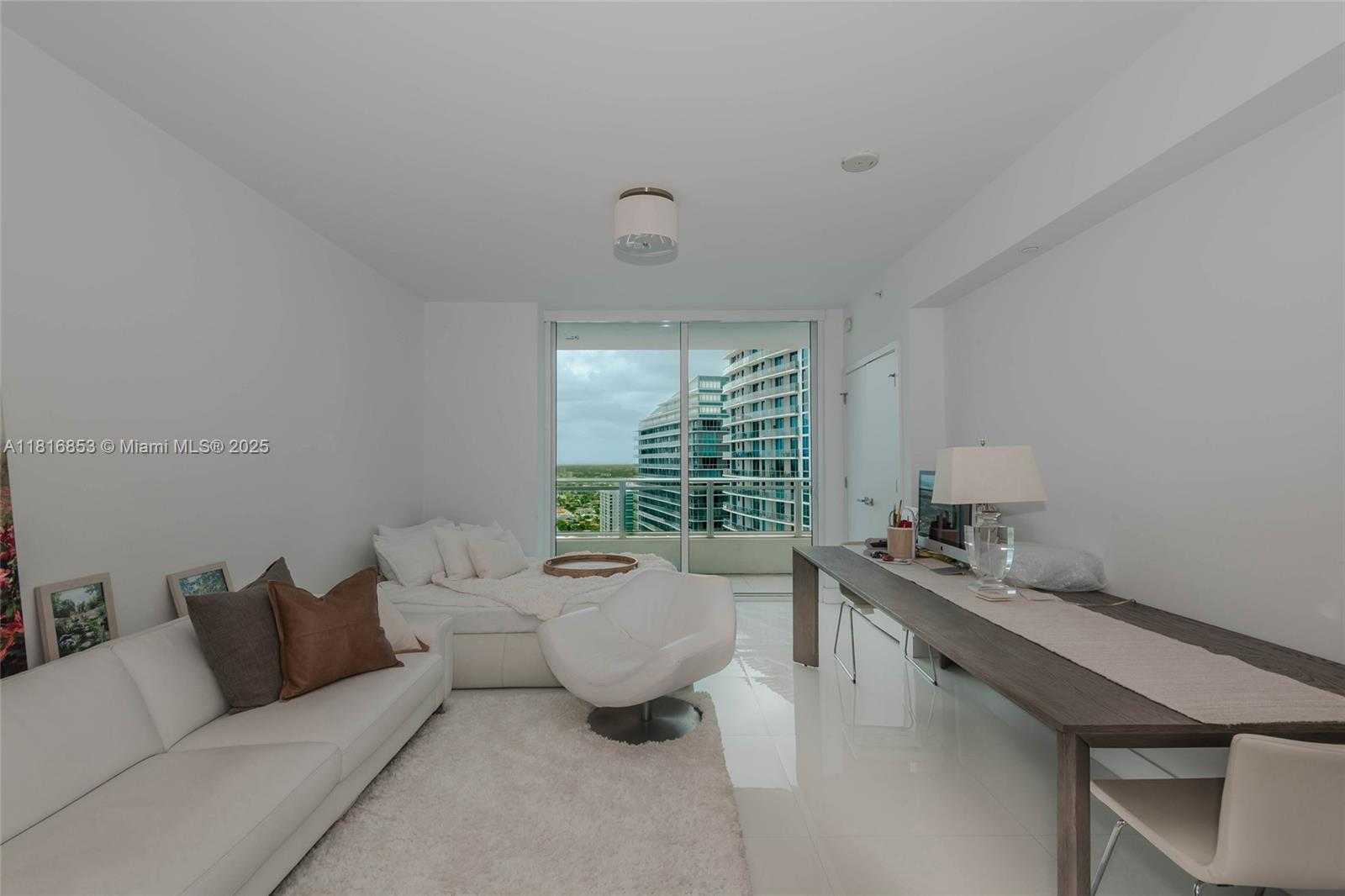 Small Image of 1080 BRICKELL AVE #3405, Miami Number 9