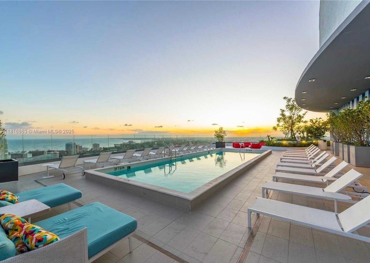 Small Image of 55 SOUTH WEST 9TH ST #2507, Miami Number 9