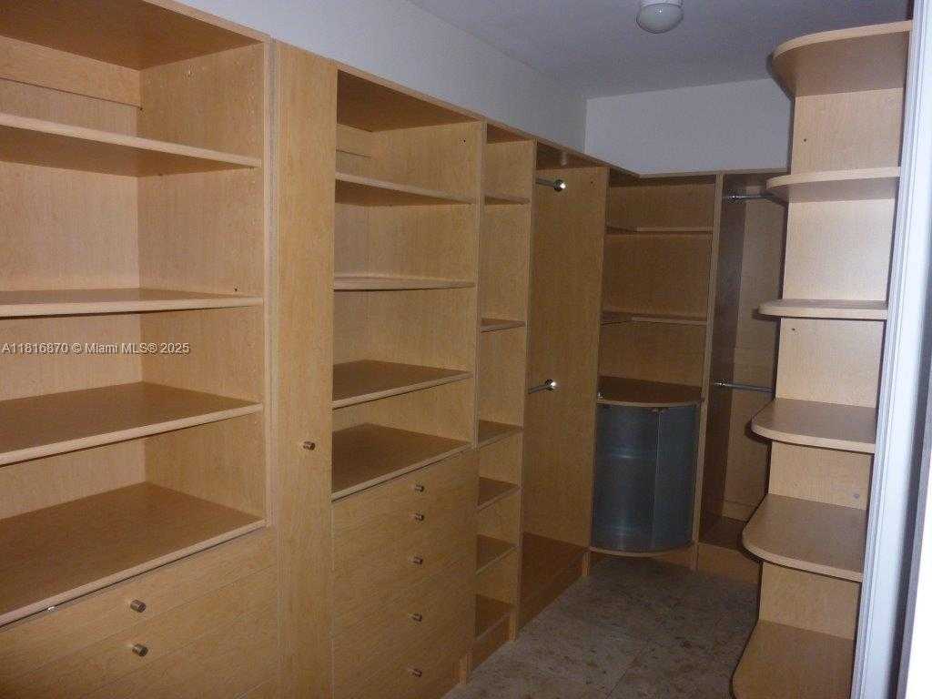 Small Image of 3201 NORTH EAST 183RD ST #2502, Aventura Number 16