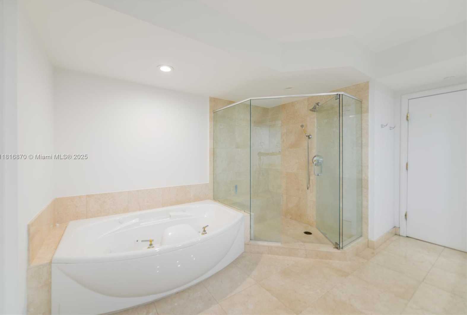 Small Image of 3201 NORTH EAST 183RD ST #2502, Aventura Number 37