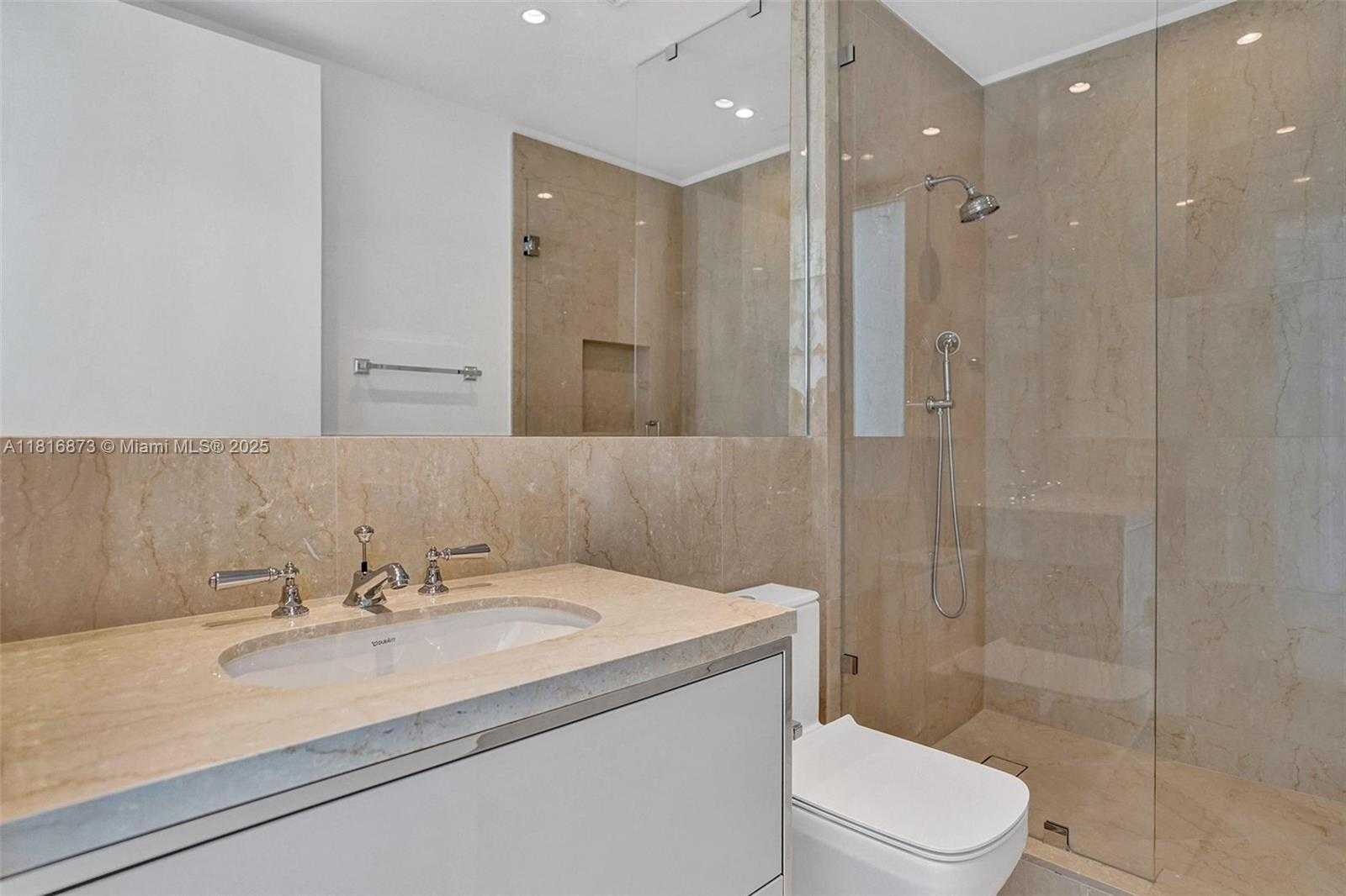 Small Image of 15701 COLLINS AVE #1901, Sunny Isles Beach Number 14