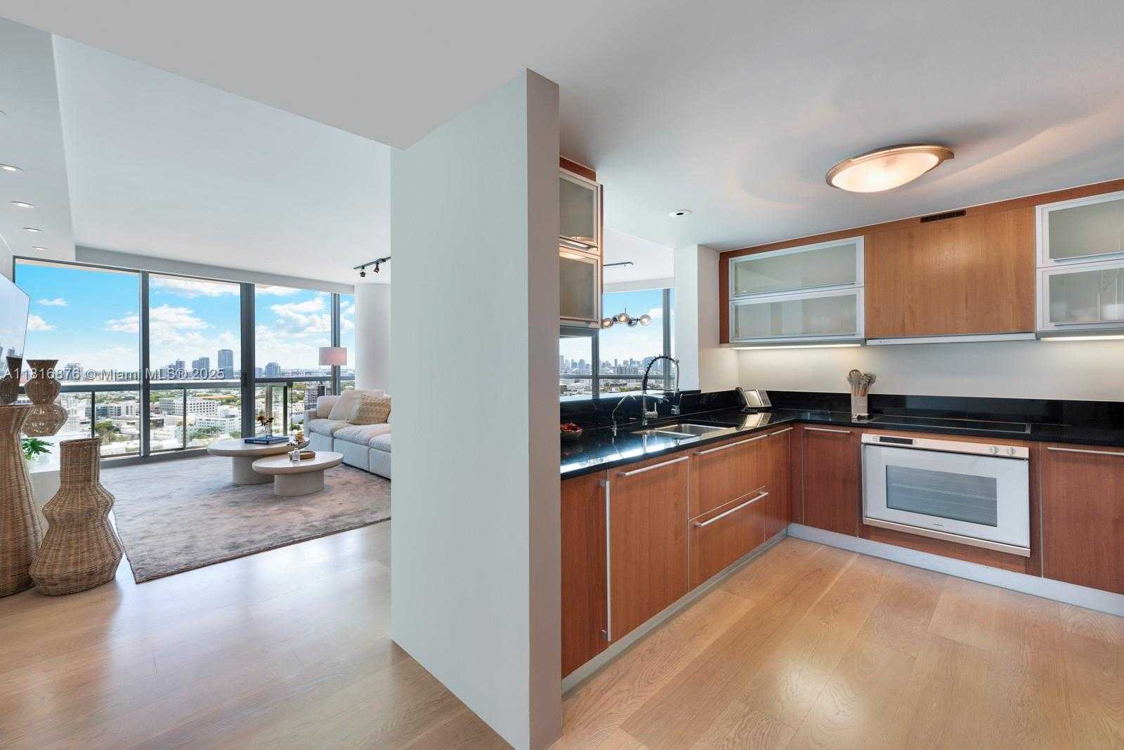 Small Image of 101 20TH ST #3006, Miami Beach Number 11