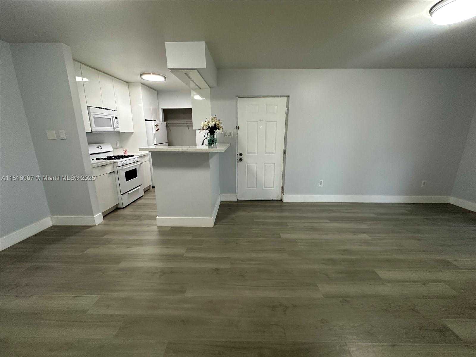 Small Image of 15330 SOUTH WEST 106TH TER #919, Miami Number 9