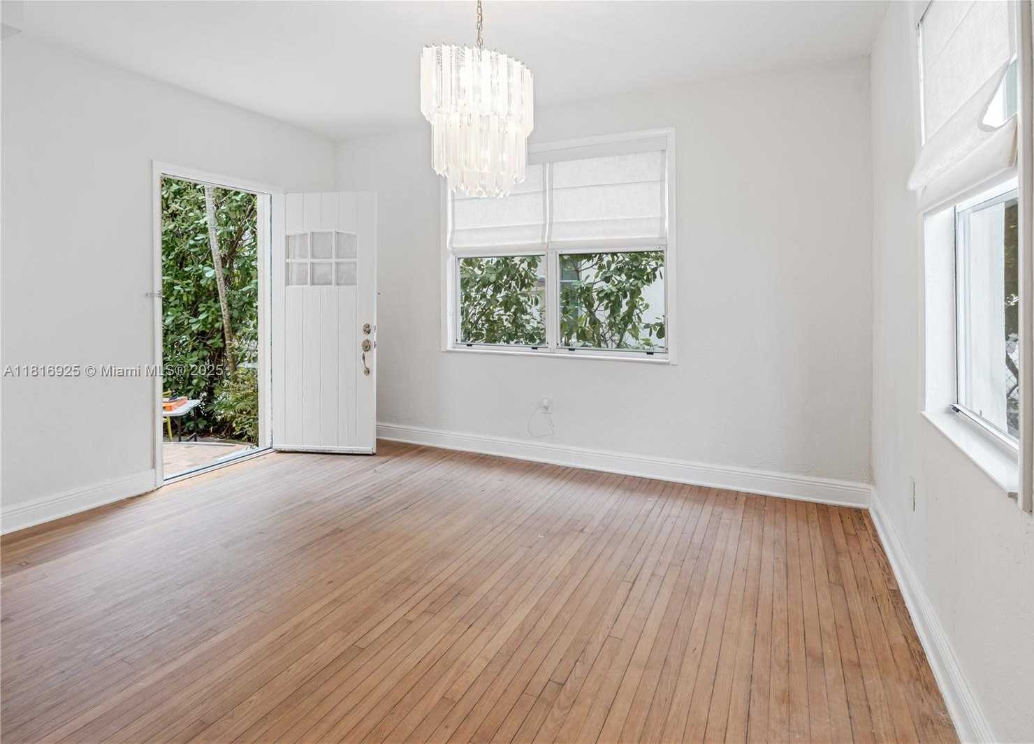 Small Image of 726 MERIDIAN AVE #5, Miami Beach Number 11