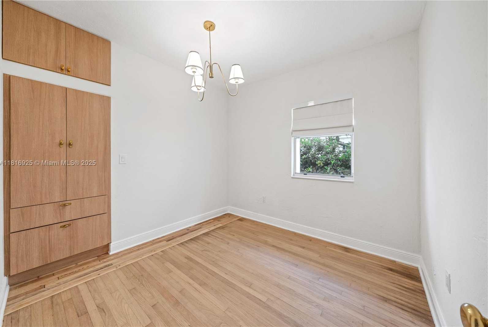 Small Image of 726 MERIDIAN AVE #5, Miami Beach Number 14