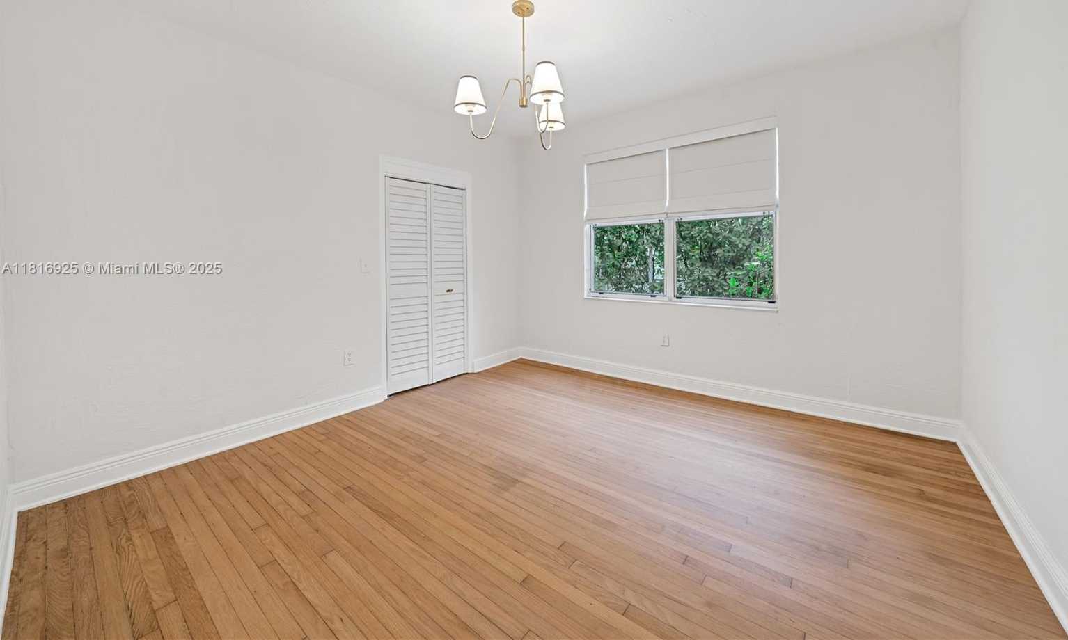 Small Image of 726 MERIDIAN AVE #5, Miami Beach Number 15