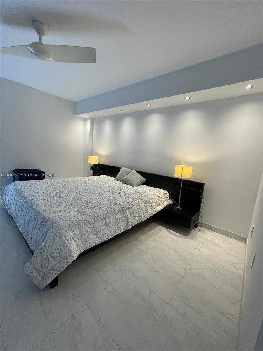 Small Image of 20515 EAST COUNTRY CLUB DR #1847, Aventura Number 12