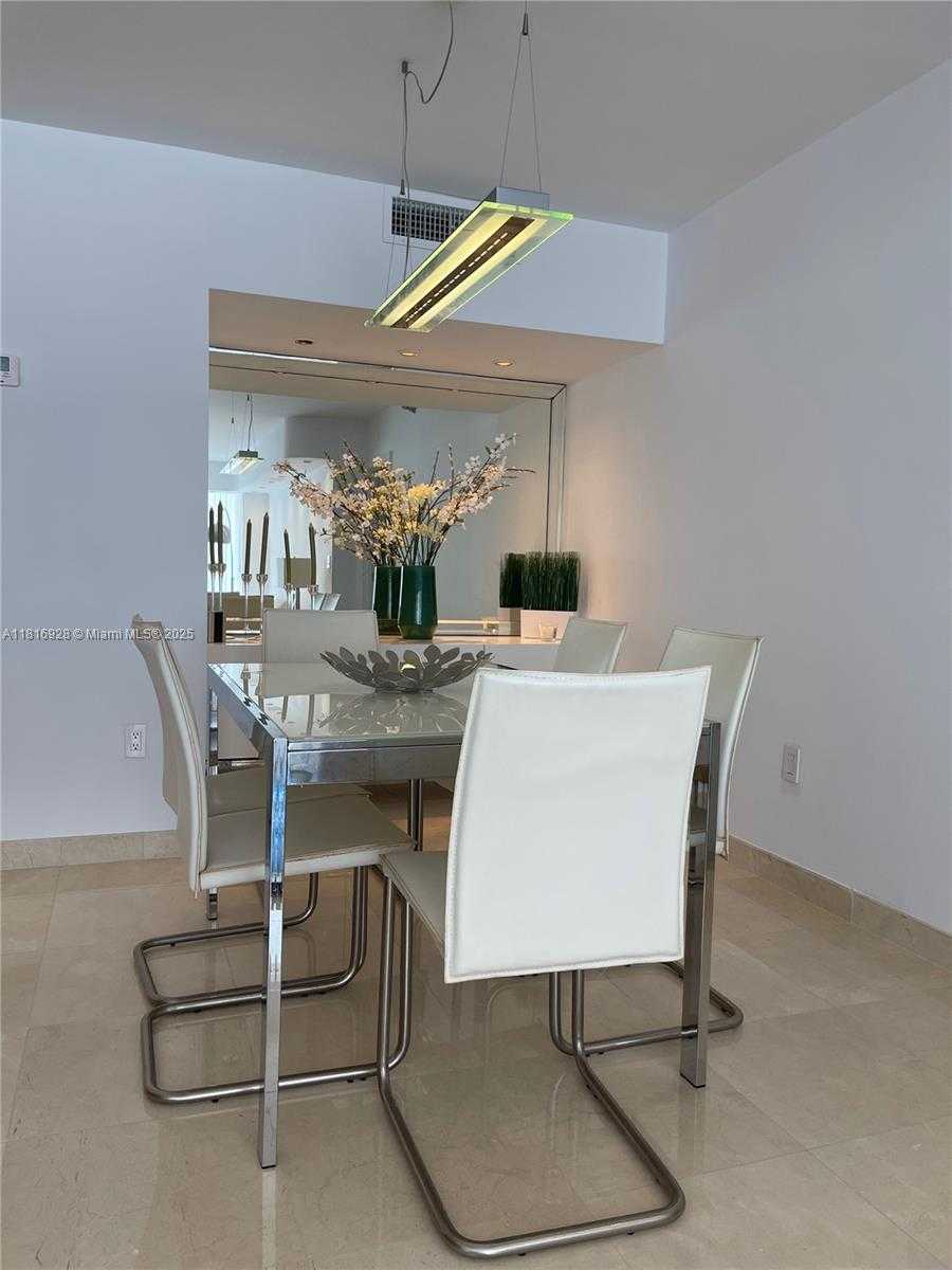 Small Image of 20515 EAST COUNTRY CLUB DR #1847, Aventura Number 6