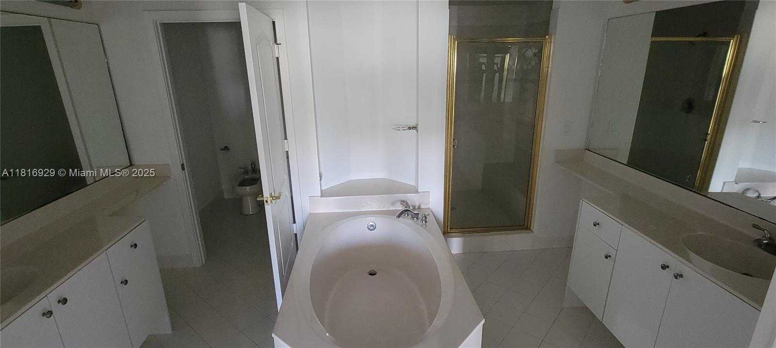 Small Image of 10710 NORTH WEST 66TH ST #409, Doral Number 12