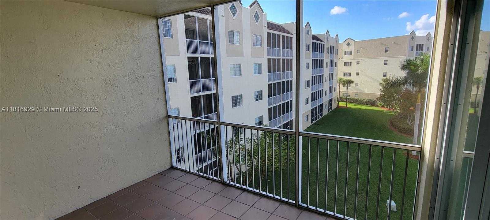 Small Image of 10710 NORTH WEST 66TH ST #409, Doral Number 28