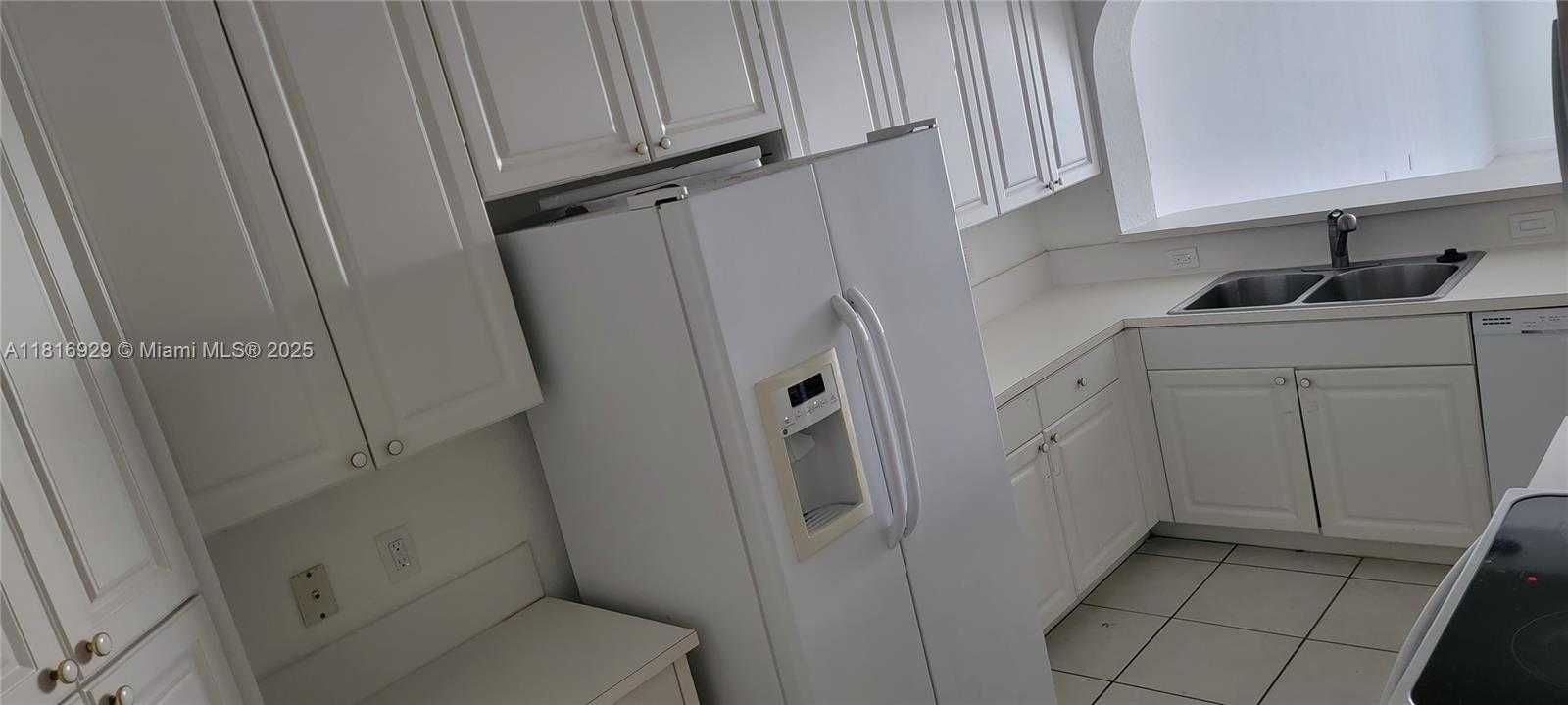 Small Image of 10710 NORTH WEST 66TH ST #409, Doral Number 3