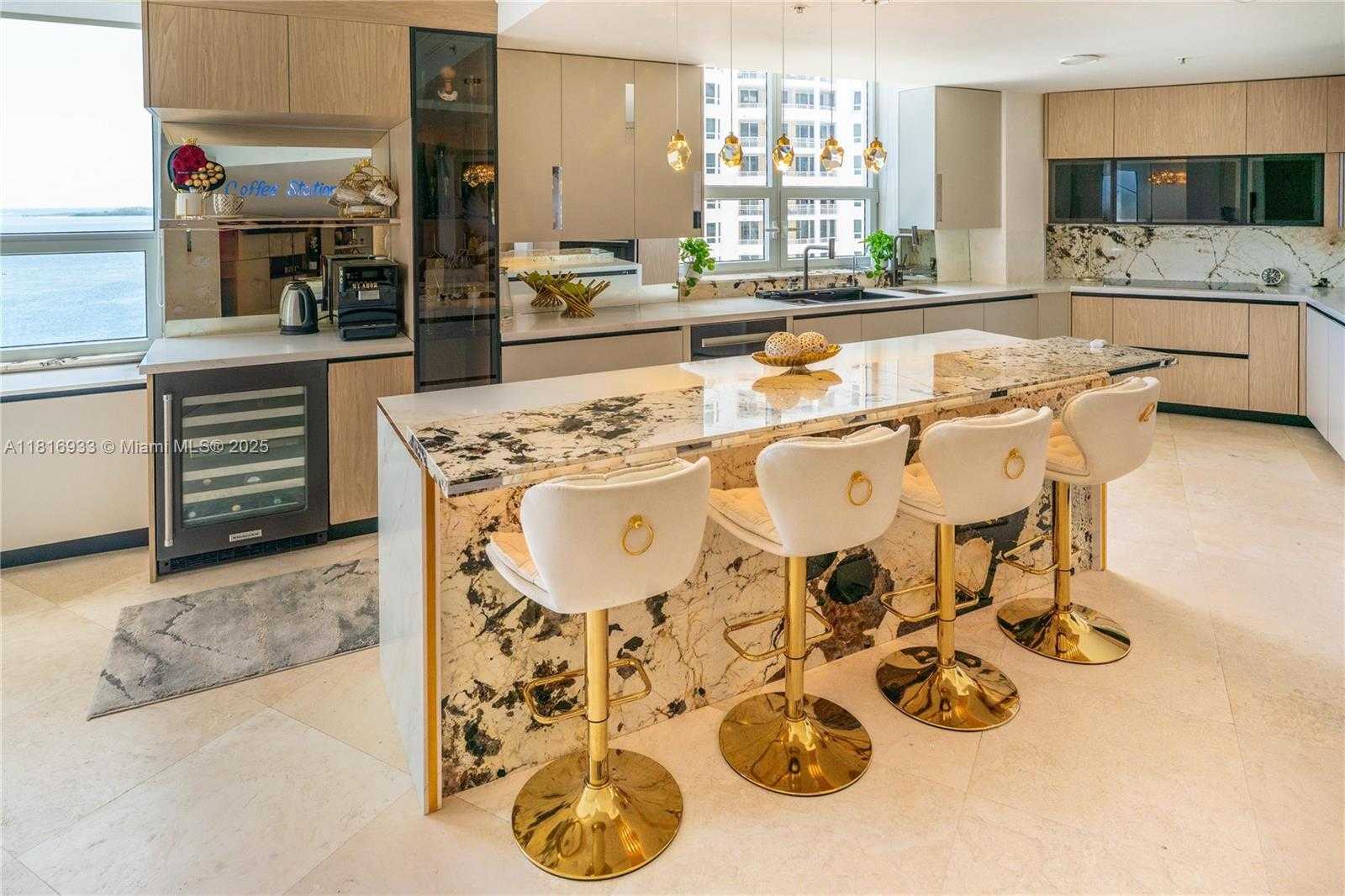 Small Image of 848 BRICKELL KEY DR #1601, Miami Number 10